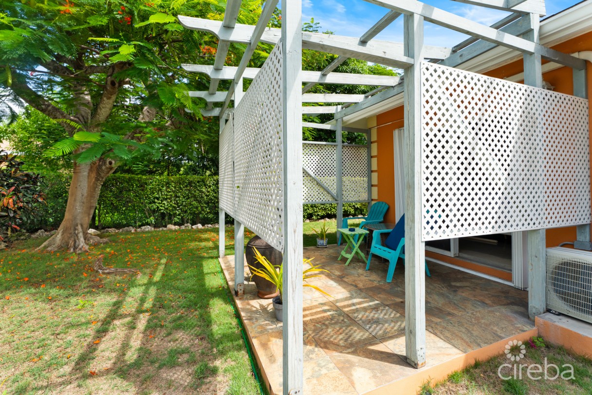 Beach Bay Duplex - X2 Homes. Both 2 Bed, 2 Bath With Double Garages - Image 19
