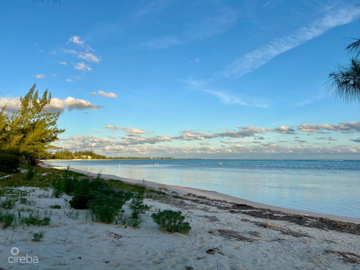 Bodden Town Hotel/tourism Beachfront Acreage & Cottage - Image 6