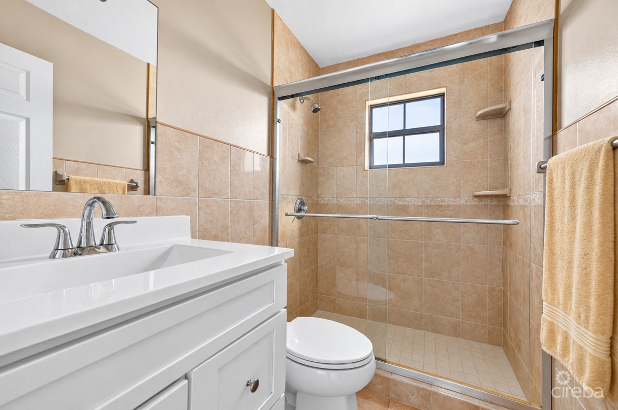 3 Bedroom Home On Duplex Lot W/approved Plans For  Additional 4-bedroom Home - Image 6