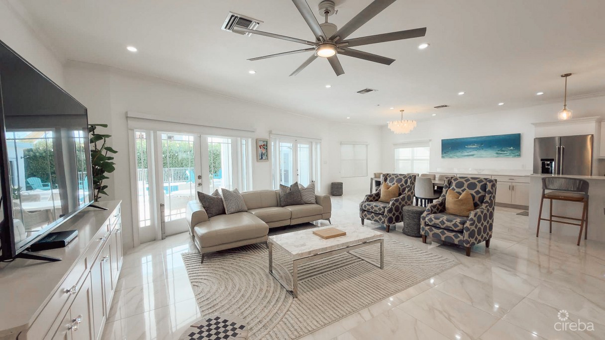 Shorecrest Circle 4 Bedroom Family Home - Image 7
