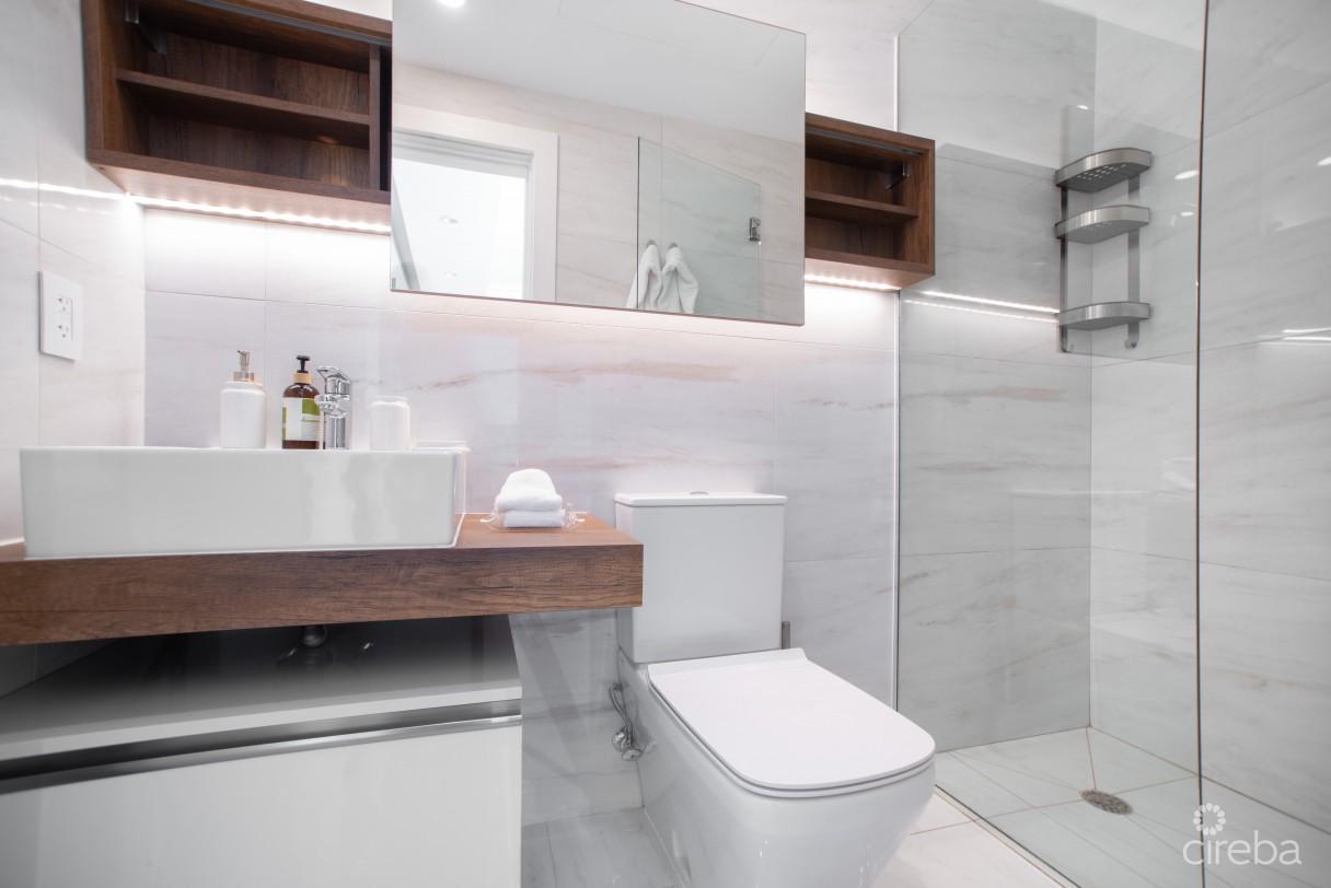 Studio Paradisum At The Grove - Image 4