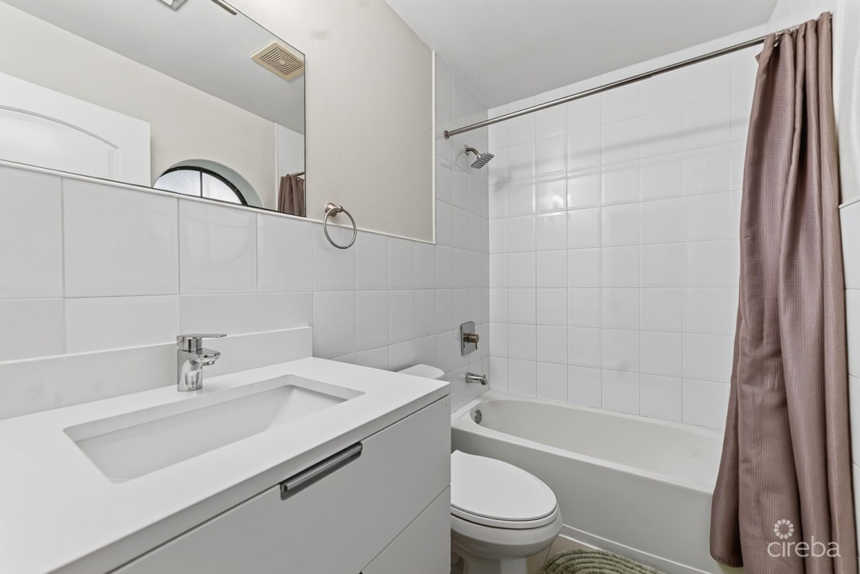 Complete Renovated Lantern Point 2 Bed/2 Bath - Image 7