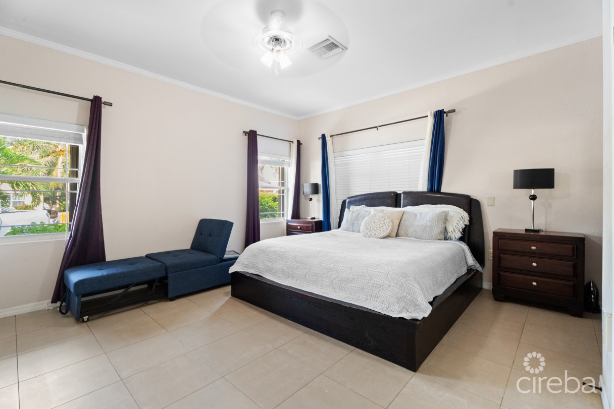 Pineapple Way 19a, Bodden Town Home - Image 10
