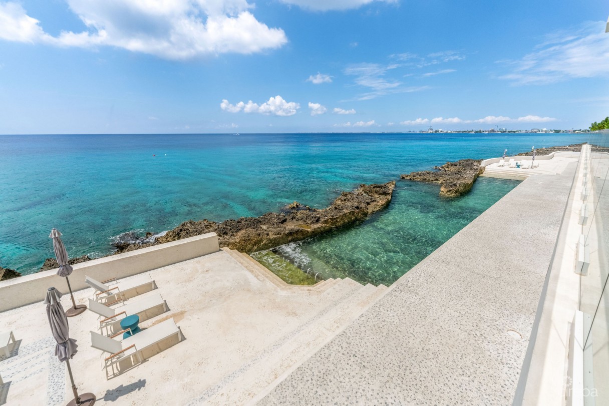 Fin 27, Oceanfront Condo - Image 13