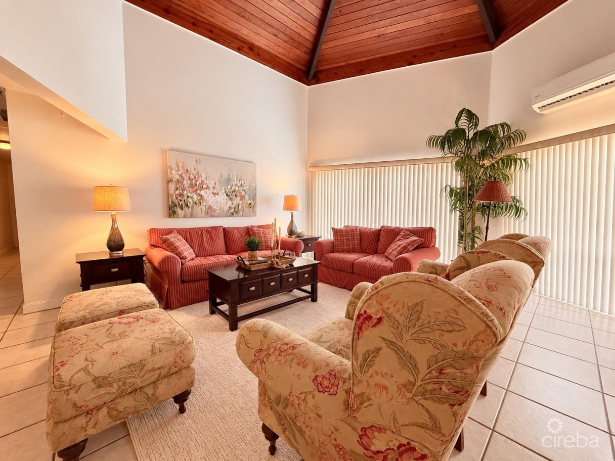 4 Bedroom Double Lot Home  In Prospect - Image 4