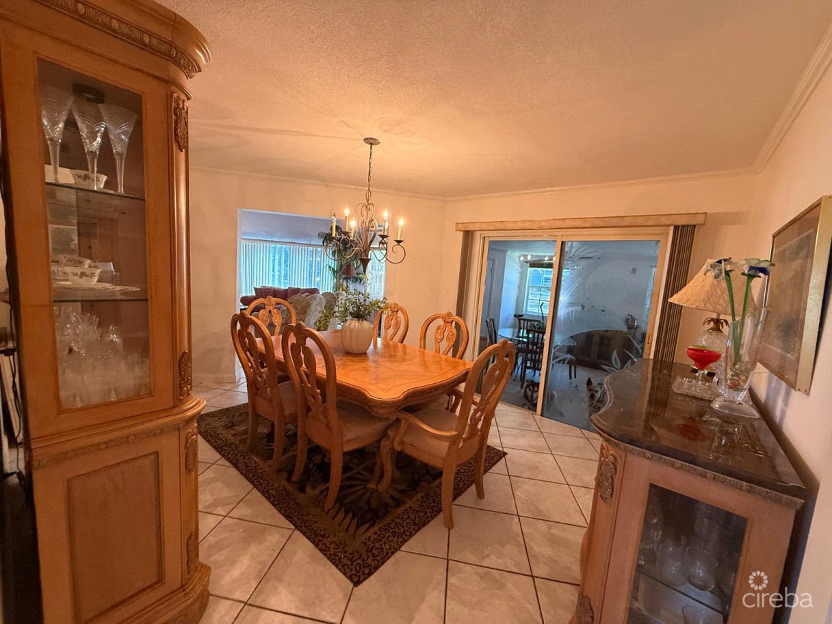 4 Bedroom Double Lot Home  In Prospect - Image 13