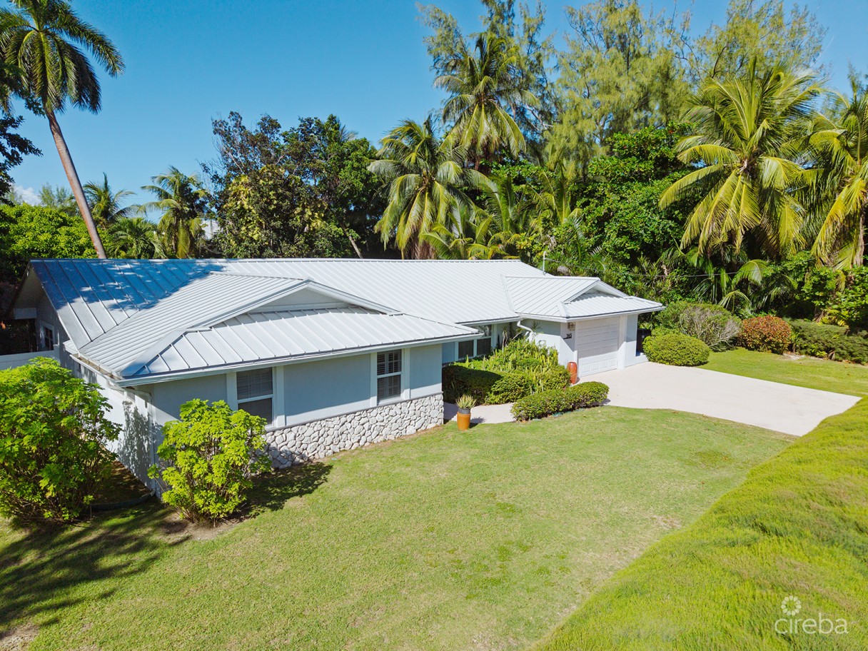 Rare Double-lot Oasis Bungalow  With Pool In Snug Harbour - Image 1