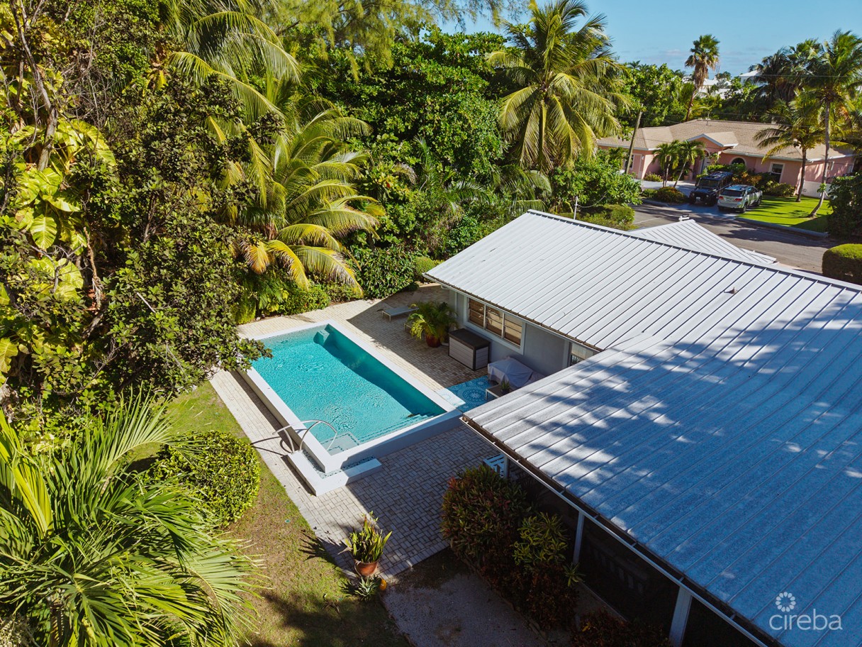 Rare Double-lot Oasis Bungalow  With Pool In Snug Harbour - Image 14