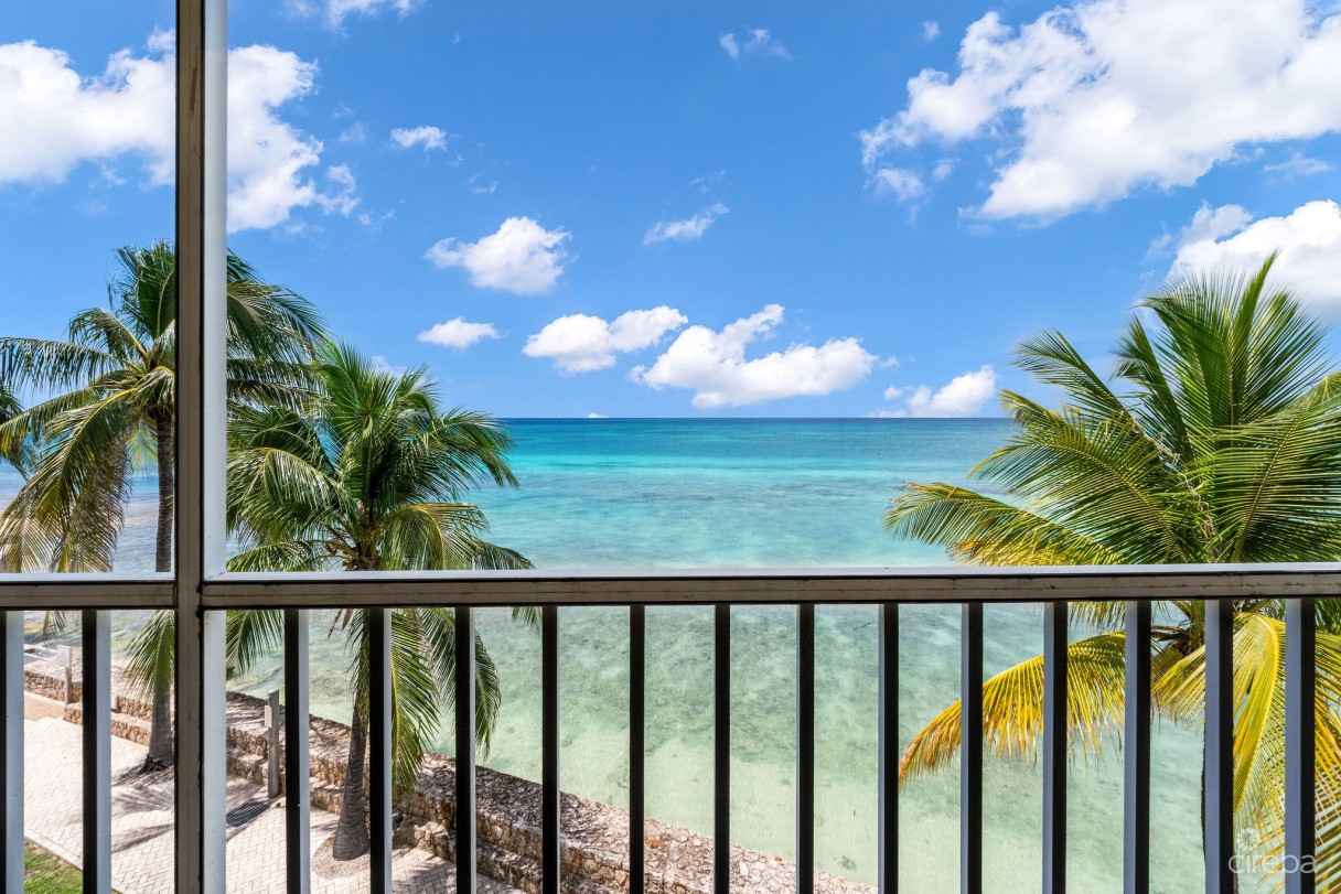 Plantation Village #27 - Fully Renovated Beachfront - Image 1