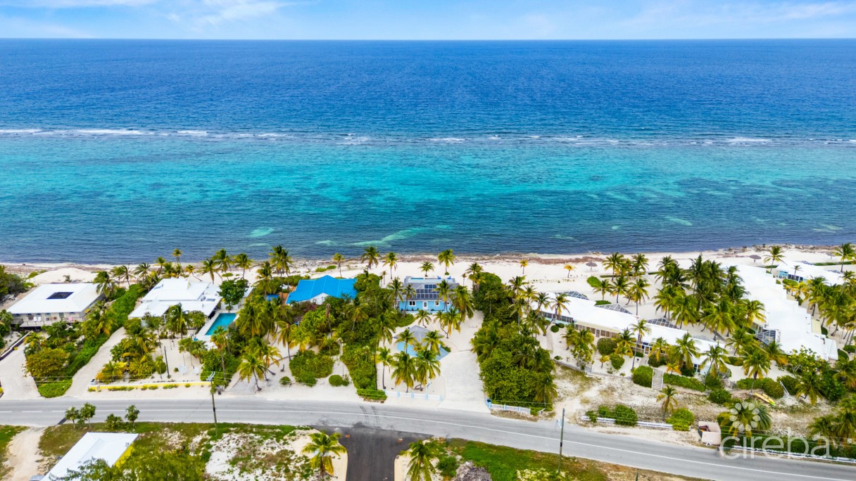 No Big Ting, Rum Point Beach Home - Image 2