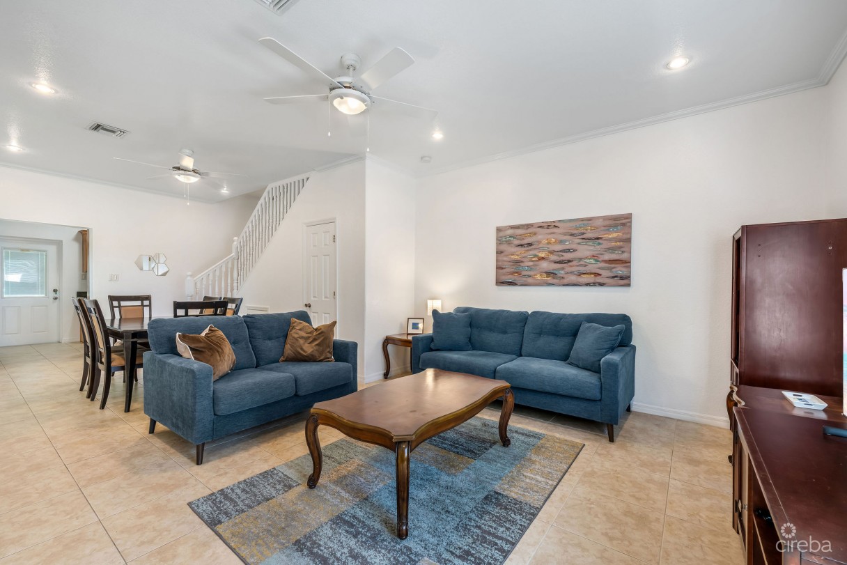 Fairview Manor:  2x 2-bed Units, George Town - Image 4