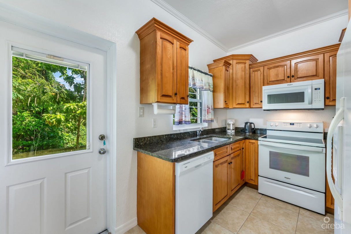 Fairview Manor:  2x 2-bed Units, George Town - Image 5