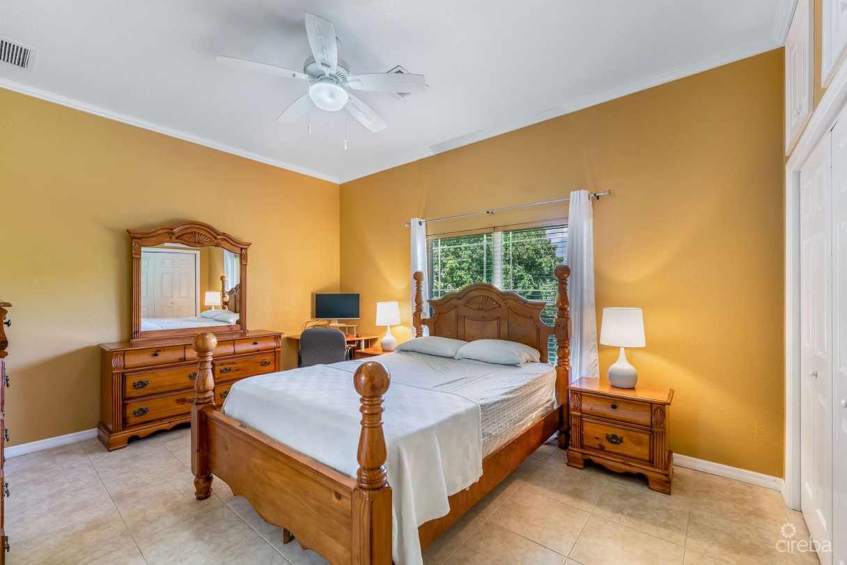 Fairview Manor:  2x 2-bed Units, George Town - Image 14