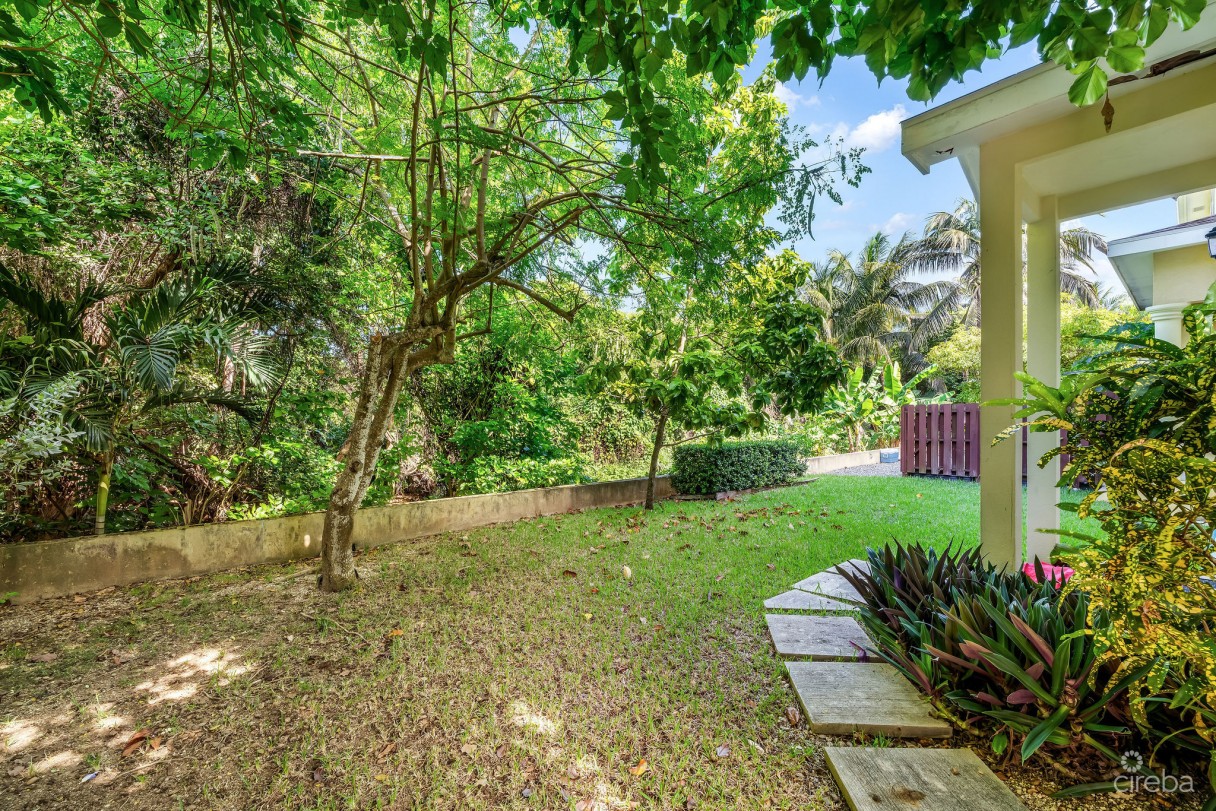 Fairview Manor:  2x 2-bed Units, George Town - Image 18