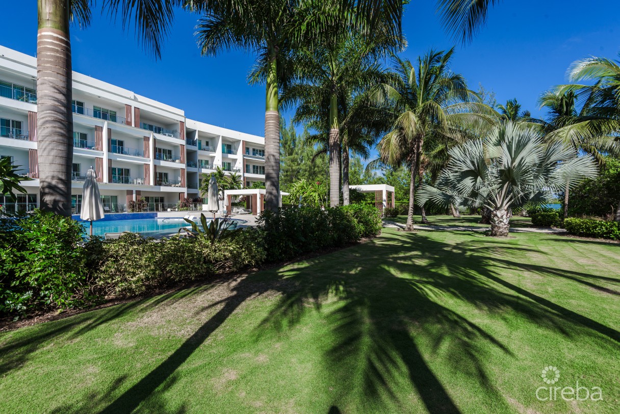 Aura 2 Bed Plus Den, 2.5 Bath Townhouse - Image 1