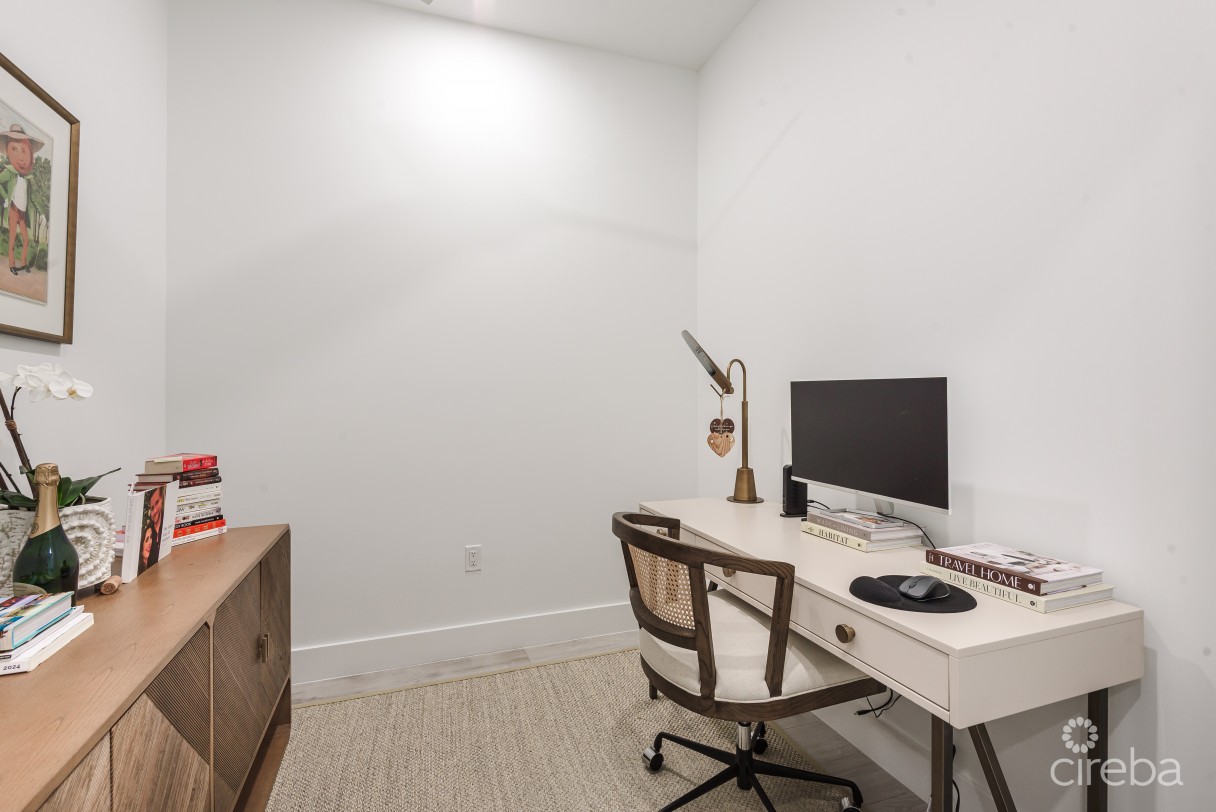 Aura 2 Bed Plus Den, 2.5 Bath Townhouse - Image 9