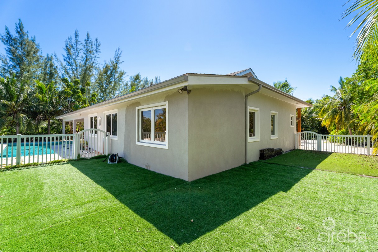 Canal-front Family Home With Dock | Prospect, Grand Cayman - Image 15