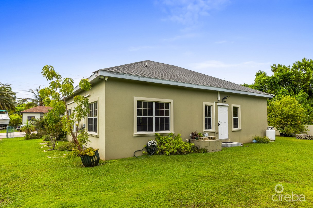 56 Faith Avenue - 3 Bed / 2 Bath Single Family Home - Image 8