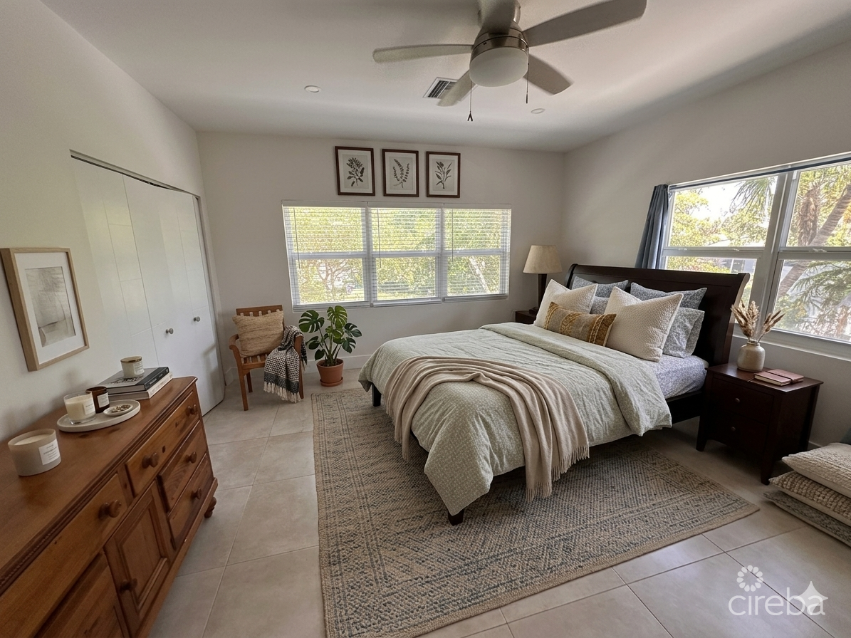 Glen Eden Renovated 2 Bed End Unit With Enclosed Yard - Image 21