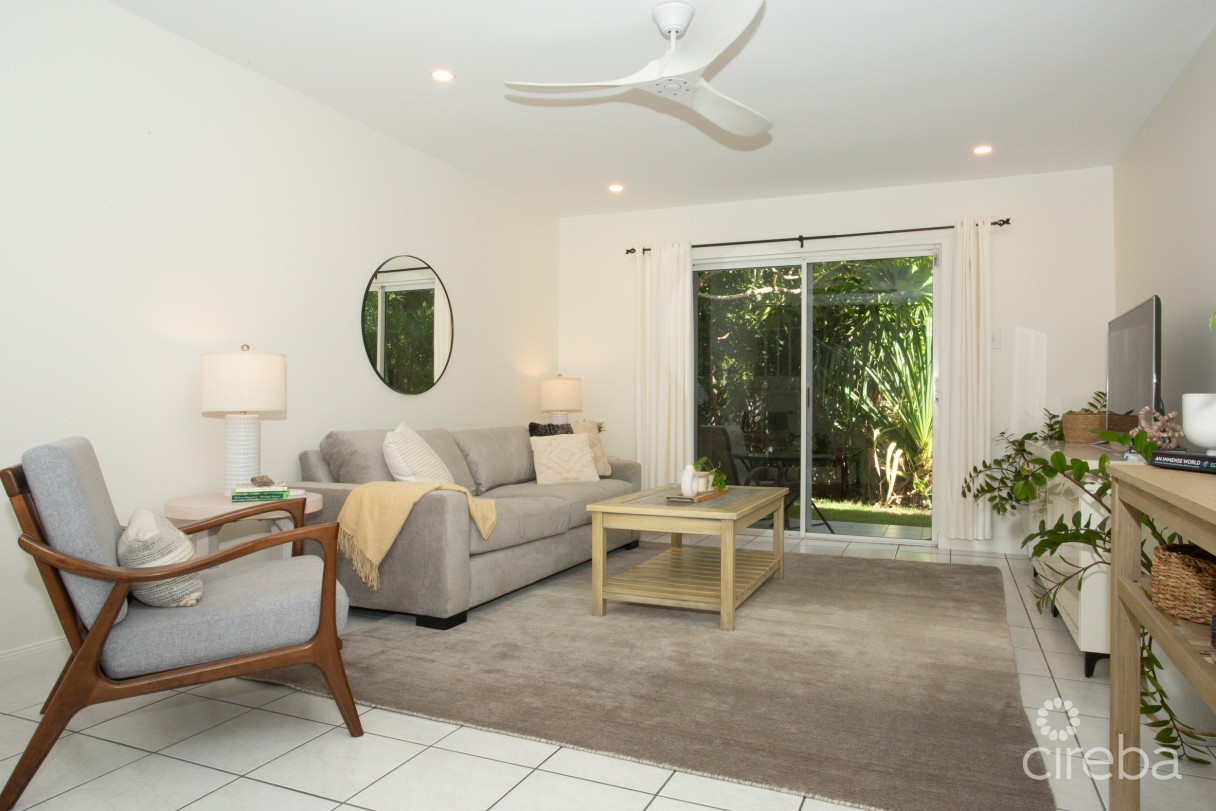 Turnkey 2bed Plus Den End Unit Tropical Haven - Image 1