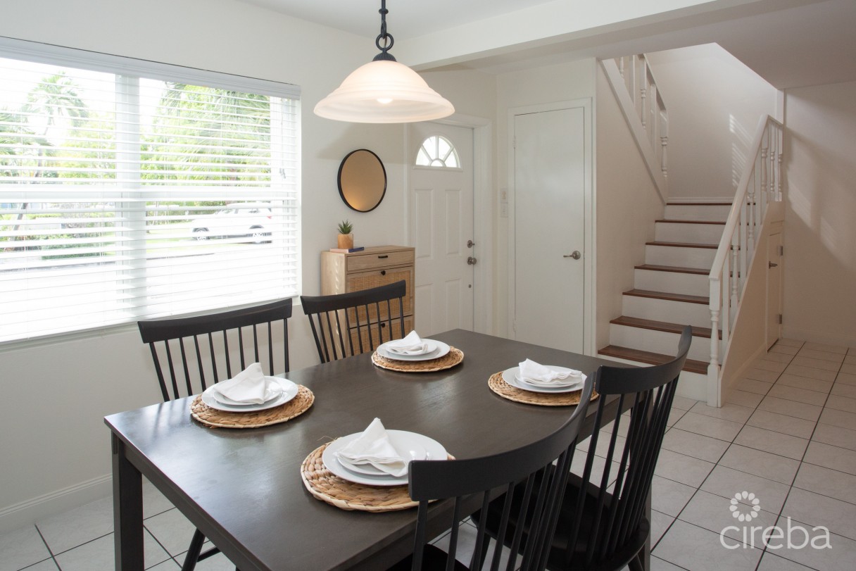 Turnkey 2bed Plus Den End Unit Tropical Haven - Image 8