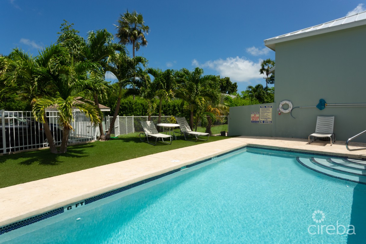 Turnkey 2bed Plus Den End Unit Tropical Haven - Image 22