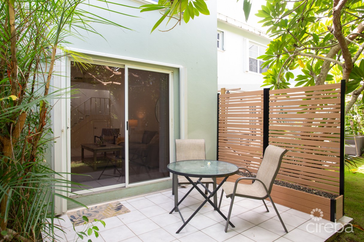 Turnkey 2bed Plus Den End Unit Tropical Haven - Image 19