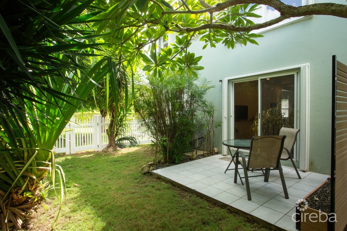 Turnkey 2bed Plus Den End Unit Tropical Haven - Image 20
