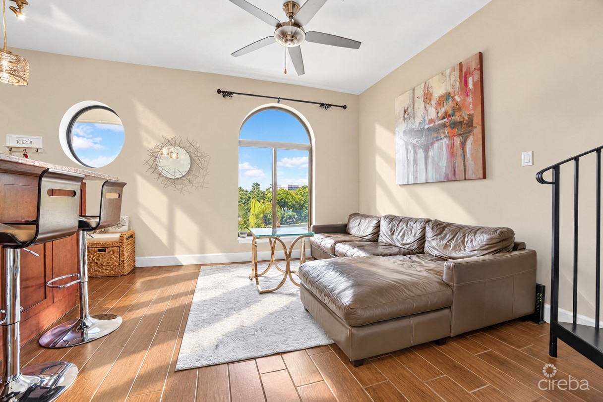 2 Bedroom San Sebastian Townhouse - Image 1
