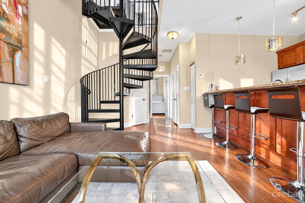 2 Bedroom San Sebastian Townhouse - Image 2