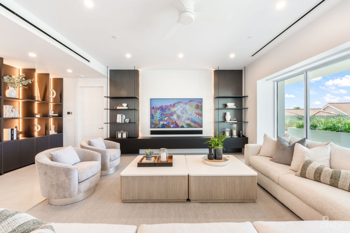 Aqua Residence 2 - Luxury Seven Mile Beach Condo - Image 1