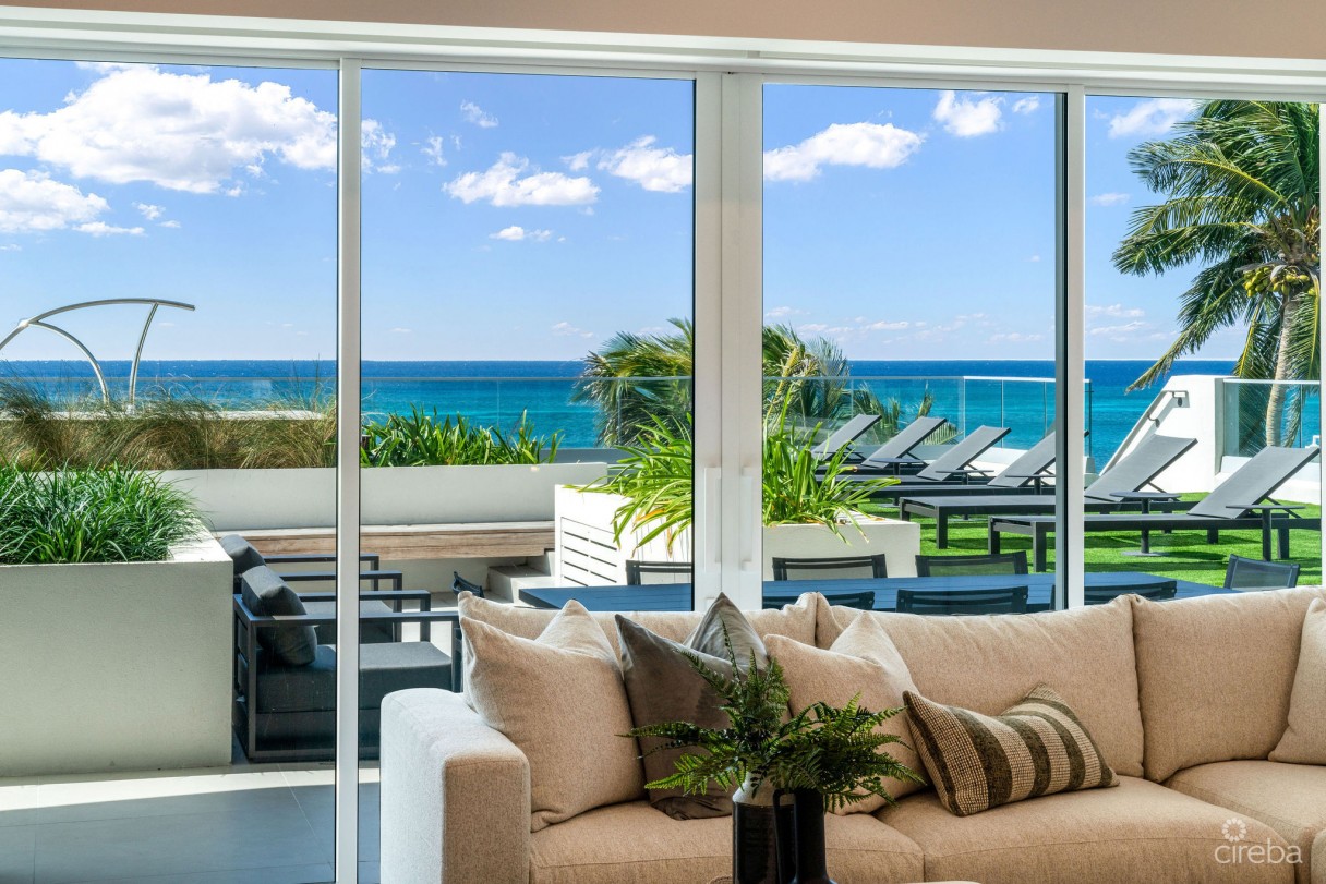 Aqua Residence 2 - Luxury Seven Mile Beach Condo - Image 9