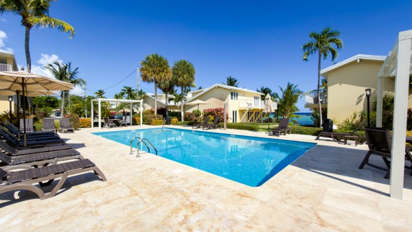 Caribbean Paradise, Beachfront Condo