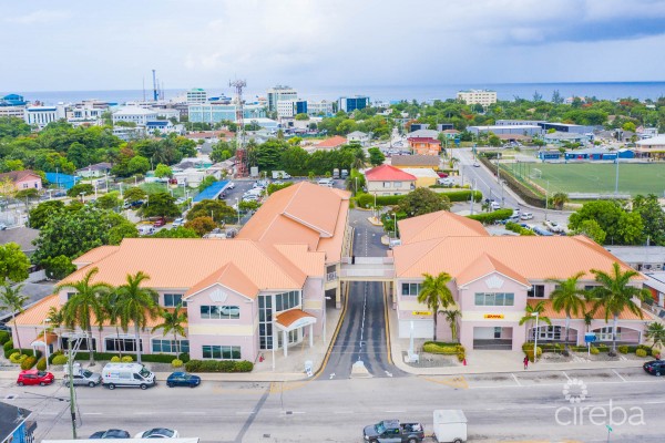 Crown Square | 16 Unit Commercial Investment Opportunity