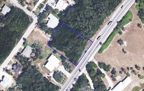 .61 Acre Road  Frontage Property In Pease Bay/bt